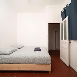 Appartement Equipe 4 Couchages Belle De Mai, Marseille